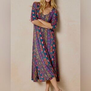 NWT NATURAL LIFE All Day Buttersoft Tee Midi Dress in Twilight Blooms